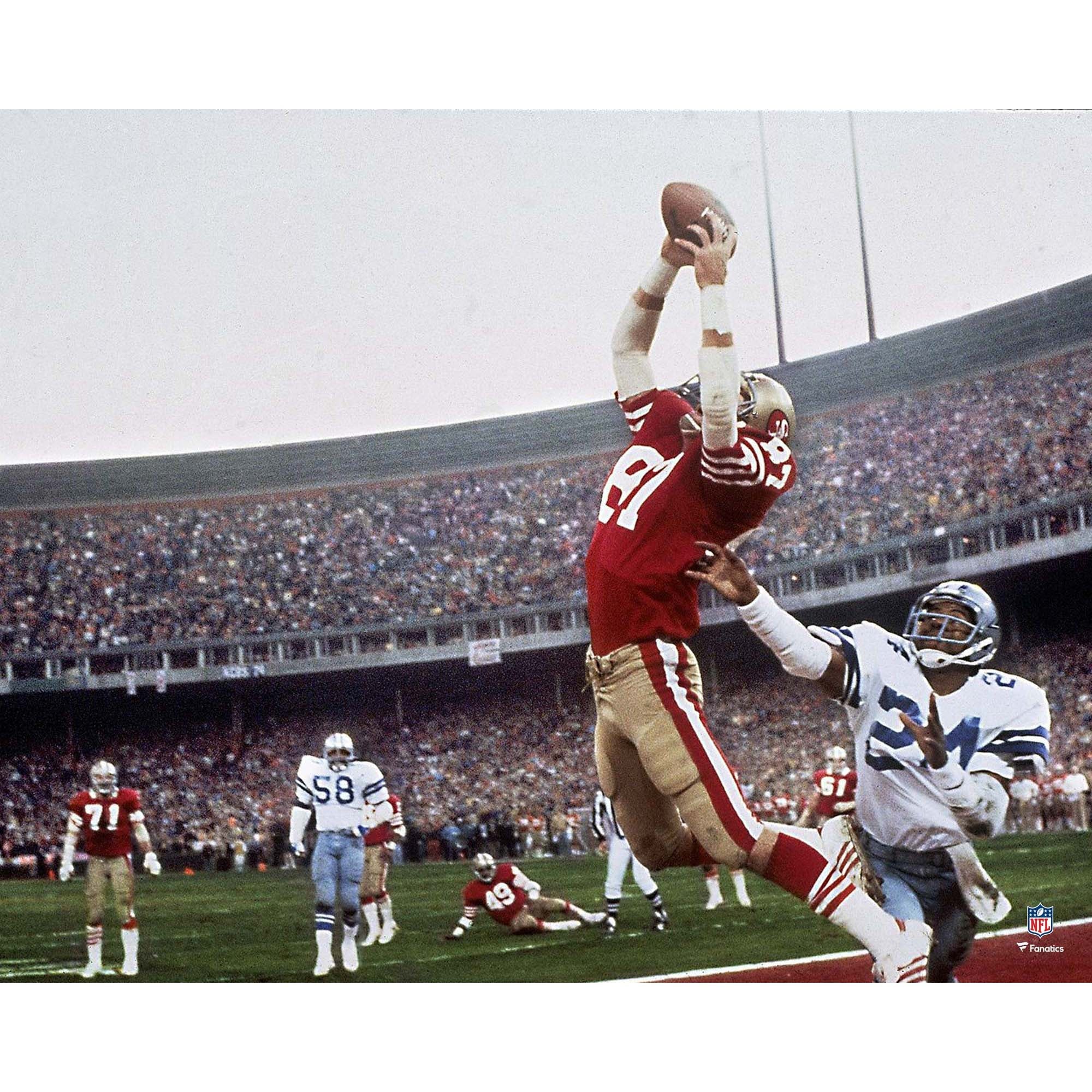 Dwight Clark San Francisco 49ers Unsigned 1981 NFC Championship The Catch Photograph